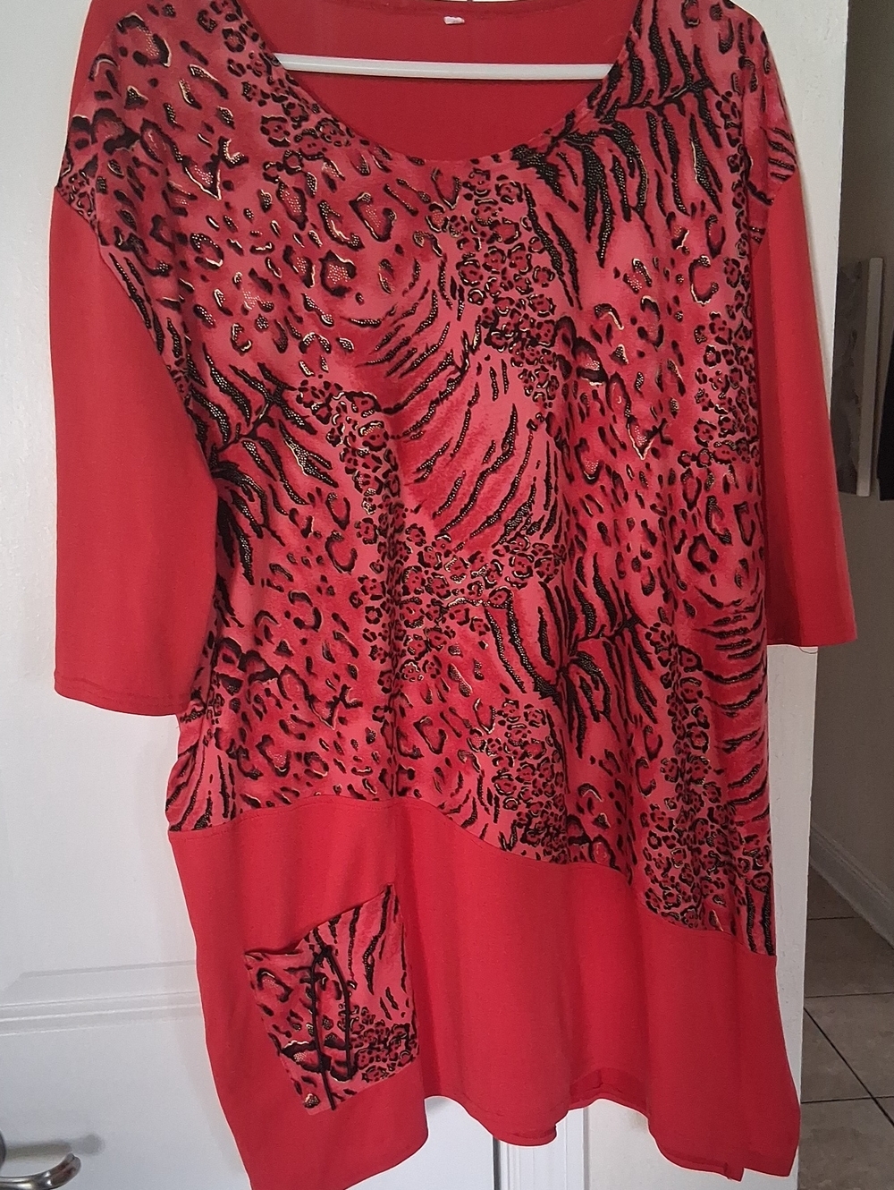 B: Red Animal-Print Women's Tunic Top